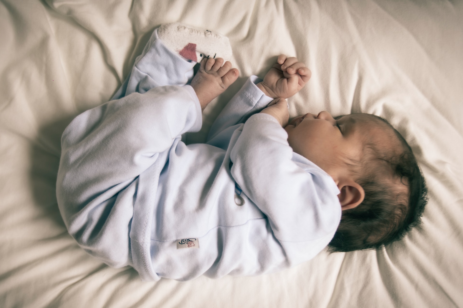 Giraf Amazon Jungle Foragt Den uundværlige guide til lykkelig baby søvn: 7 effektive hjælpemidler, der  vil forvandle dine nætter - Alenesammen.dk: Børn & Familie
